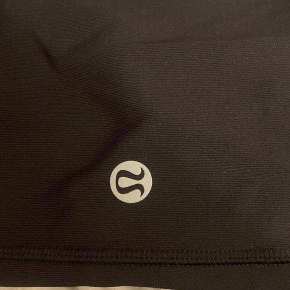 Lululemon black leggings - Picture 3 of 6
